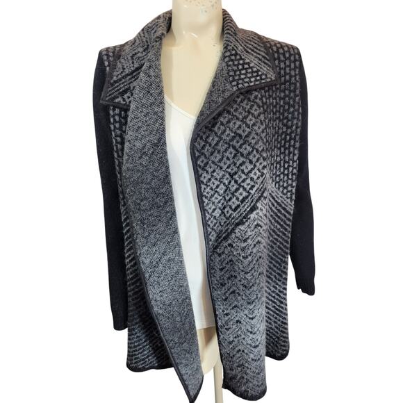 Laura Ashley Gray Black Geometric Open Front Cardigan Sweater Women's Size PXL - Picture 2 of 10